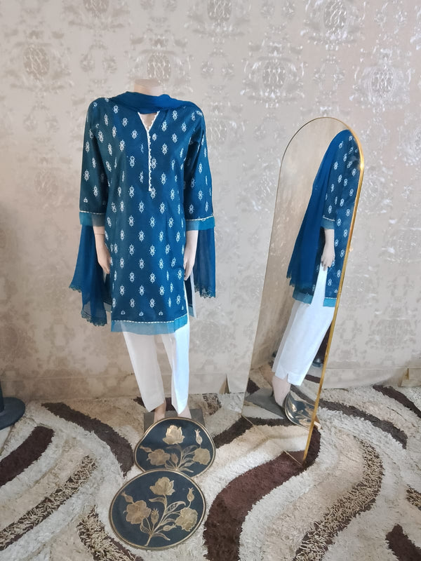 Teal Grace Printed Three-Piece Suit